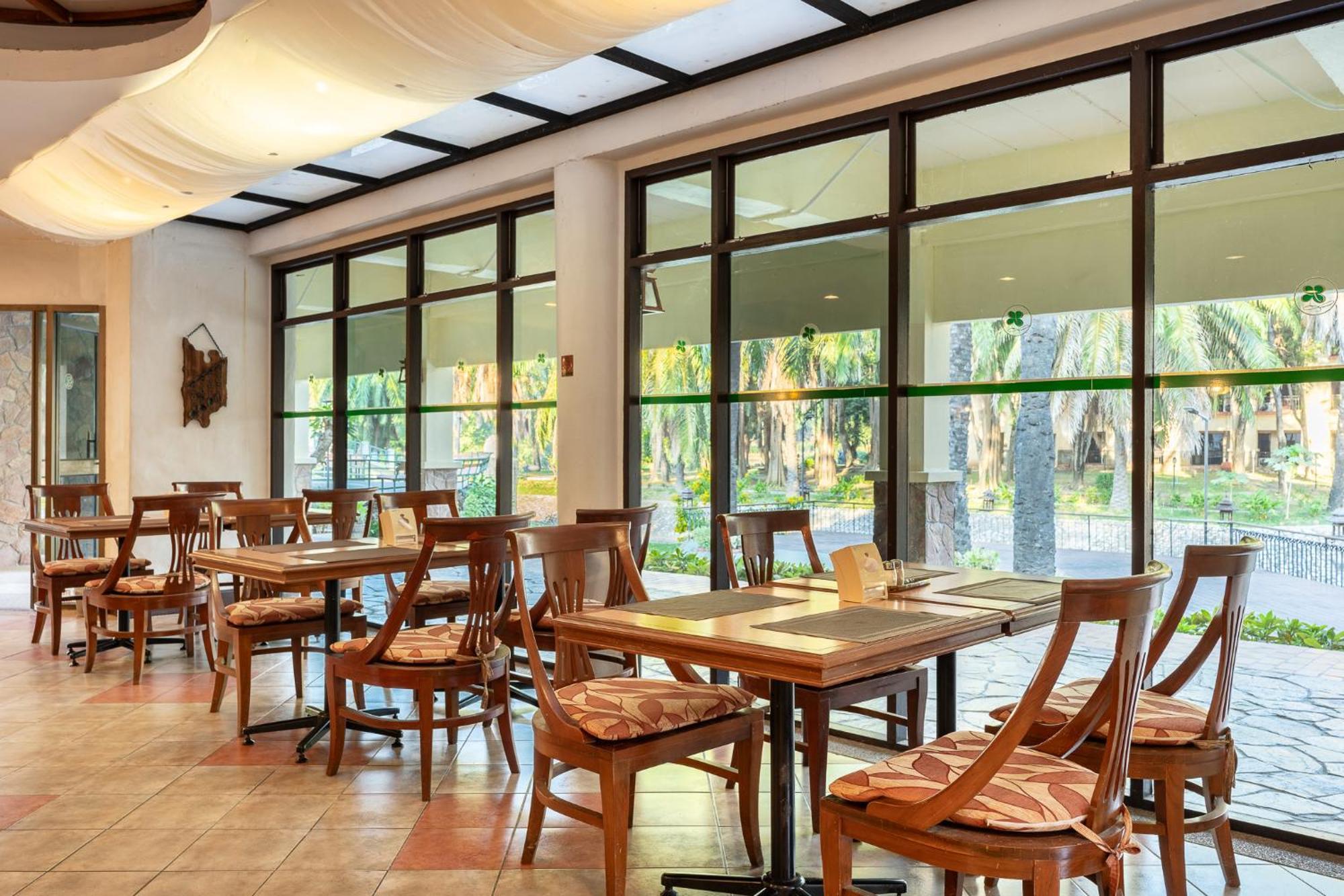 Pung-Waan Resort & Spa Kanchanaburi Ngoại thất bức ảnh